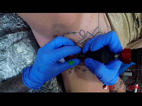 ❤️ Ekstremt tatovert hottie Sully Savage tok en tatovering på klitoris ❤ Hjemmelaget porno ved no.techkoala.top
